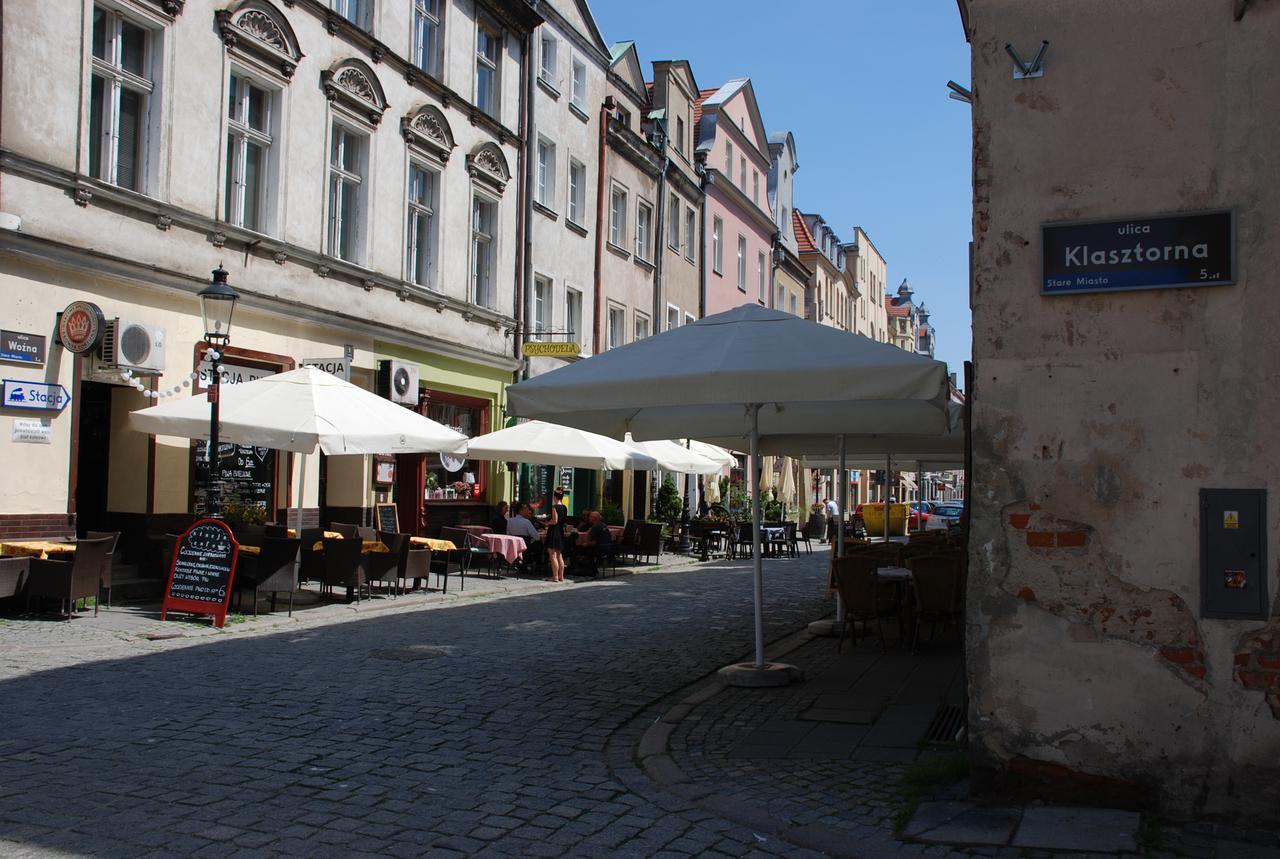 Folk Hostel Poznan Exterior photo